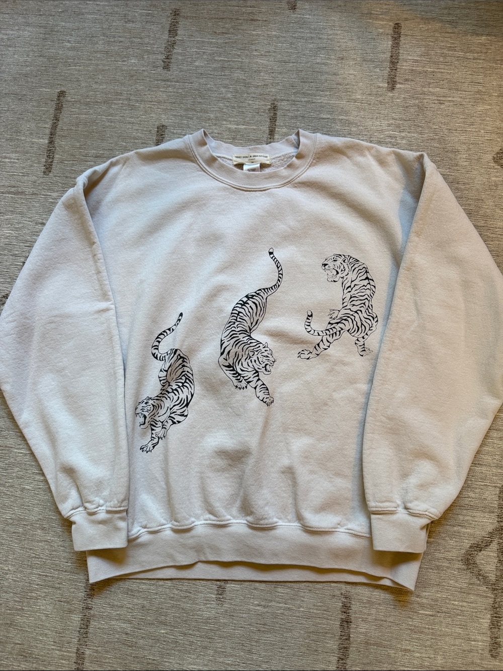 Project Social / Urban Outfitters Cream Tiger Graphic Crewneck Sweatshirt